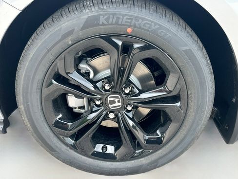 New 2025 Honda Accord SE image 24