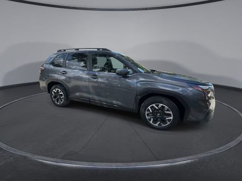 Certified 2025 Subaru Forester Premium AWD/4WD image 9