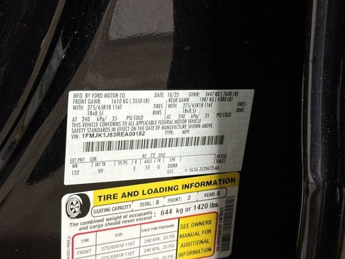 Used 2024 Ford Expedition Max XLT image 29