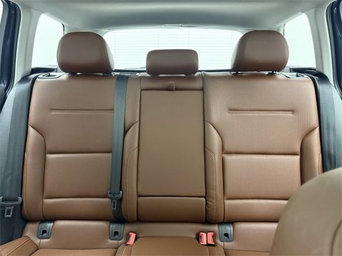 Used 2017 Volkswagen Golf Alltrack SE image 26