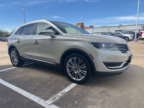 Used 2018 Lincoln MKX Reserve w/ Driver Assistance Package image 1