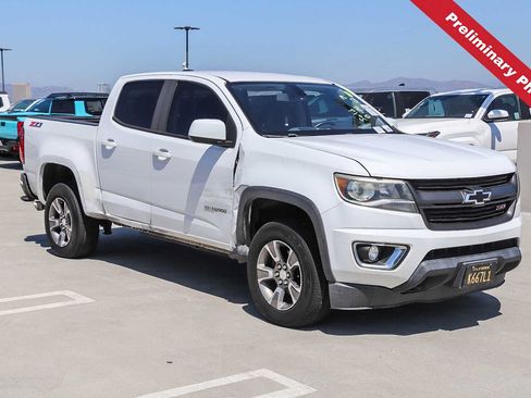 Used 2017 Chevrolet Colorado Z71 RWD image 3