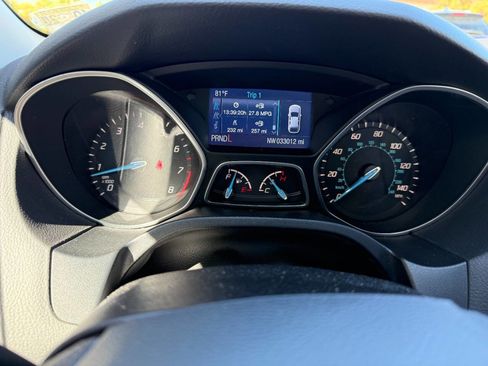 Used 2014 Ford Focus SE image 19