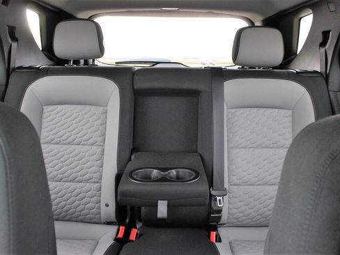 Used 2020 Chevrolet Equinox LT image 18