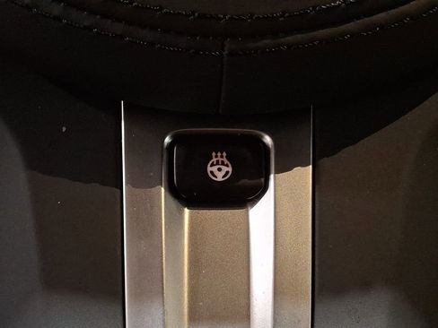 Used 2024 BMW X4 xDrive30i w/ Premium Package image 18