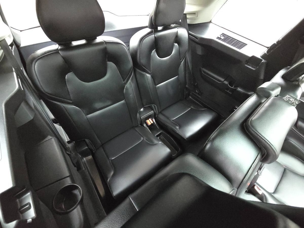 Used 2024 Volvo XC90 B5 Core w/ Climate Package AWD/4WD image 20