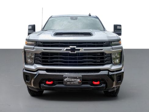 Used 2026 Chevrolet Silverado 2500 Custom w/ Custom Convenience Package AWD/4WD image 3
