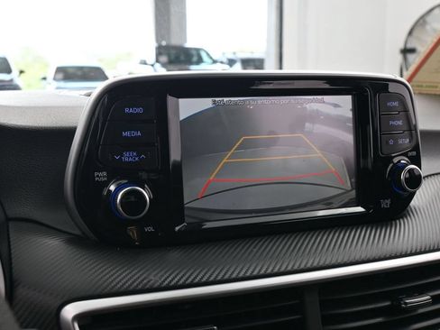 Used 2021 Hyundai Tucson Value FWD image 17