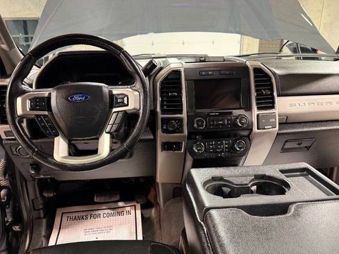 Used 2021 Ford F350 Lariat w/ Camper Package image 8