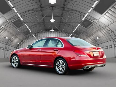 Used 2016 Mercedes-Benz C 300 Sedan w/ Surround View Package image 5
