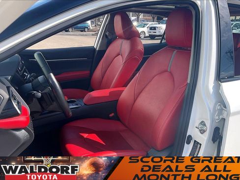 Used 2022 Toyota Camry XSE w/ Navigation Package image 30