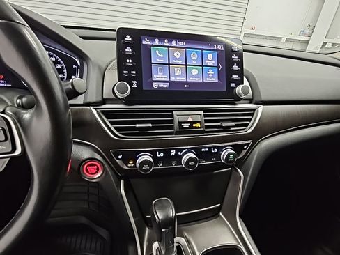 Used 2018 Honda Accord EX-L image 13