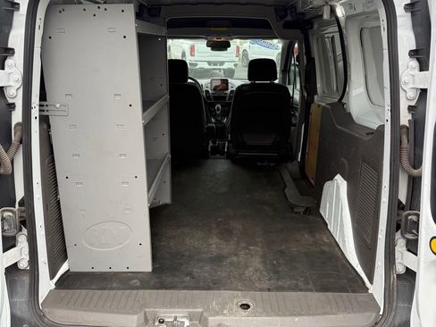 Used 2022 Ford Transit Connect XL image 12