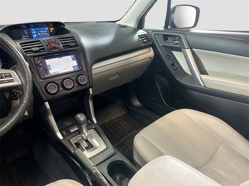 Used 2015 Subaru Forester 2.5i Limited image 26