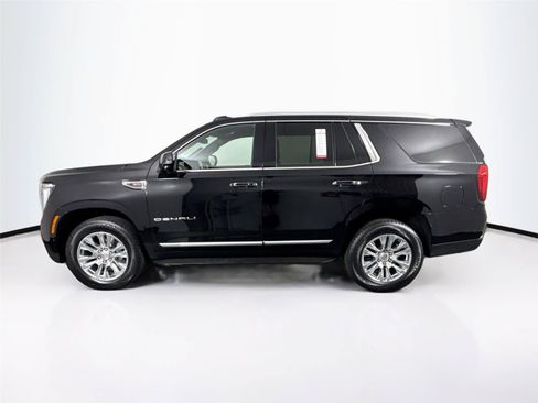 Used 2025 GMC Yukon Denali AWD/4WD image 14