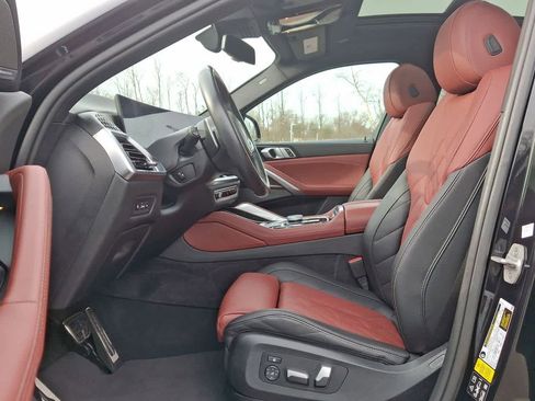 Used 2024 BMW X6 xDrive40i w/ Premium Package image 17