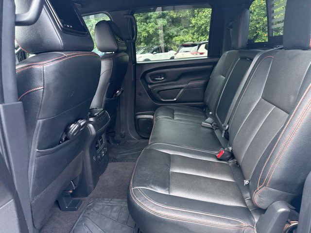Used 2021 Nissan Titan PRO-4X w/ Pro-4x Convenience Package AWD/4WD image 17