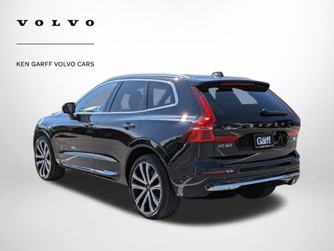Used 2023 Volvo XC60 T8 Ultimate w/ Climate Package AWD/4WD image 5