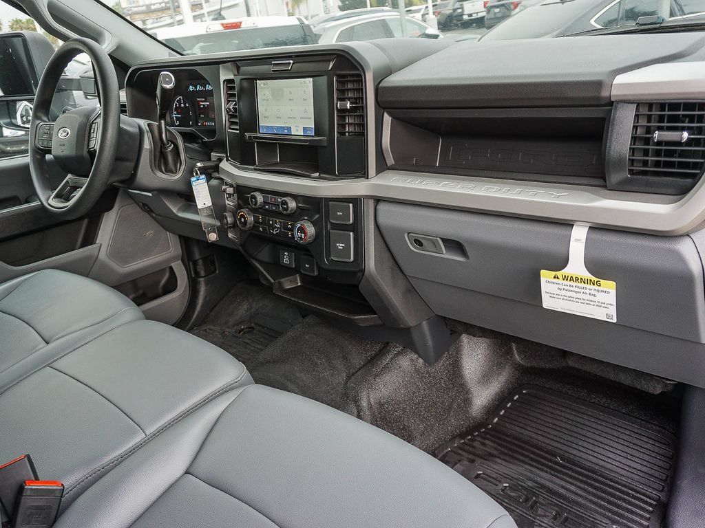 New 2025 Ford F350 XL RWD image 13