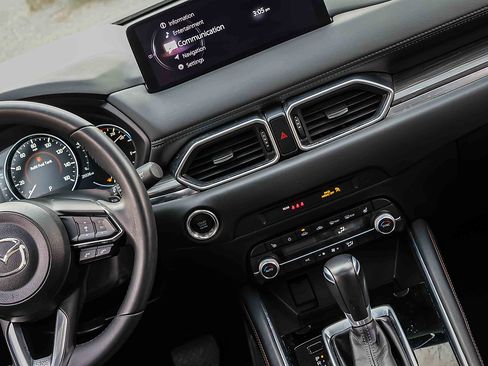 Used 2023 MAZDA CX-5 AWD 2.5 S w/ Premium Package image 19