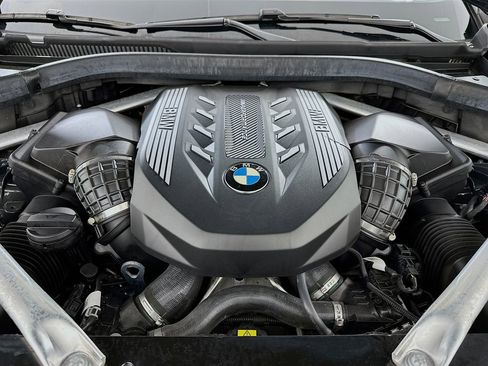 Used 2023 BMW X6 M50i w/ Executive Package image 32