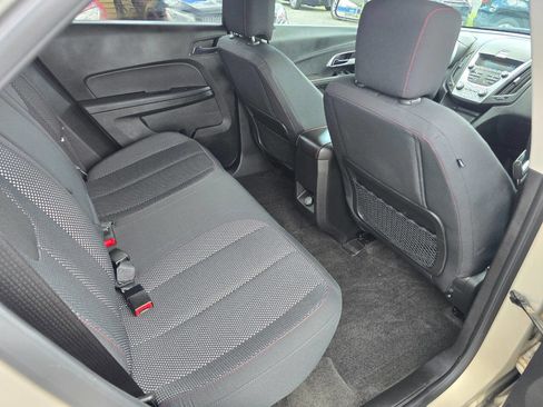 Used 2011 Chevrolet Equinox LT AWD/4WD image 24