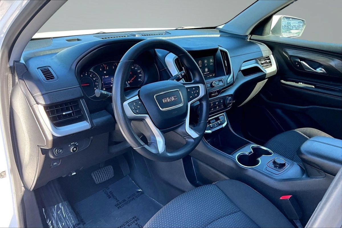 Used 2022 GMC Terrain SLE AWD/4WD image 11