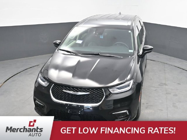 Used 2024 Chrysler Pacifica Touring-L FWD image 21