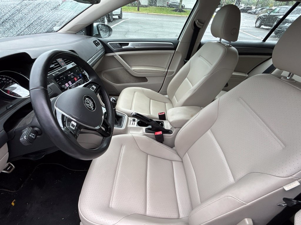 Used 2019 Volkswagen Golf Alltrack AWD/4WD image 13