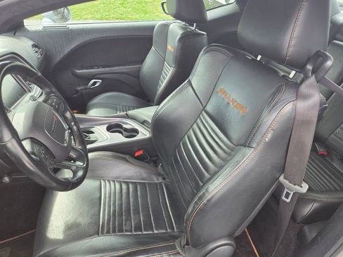 Used 2016 Dodge Challenger R/T Scat Pack image 2