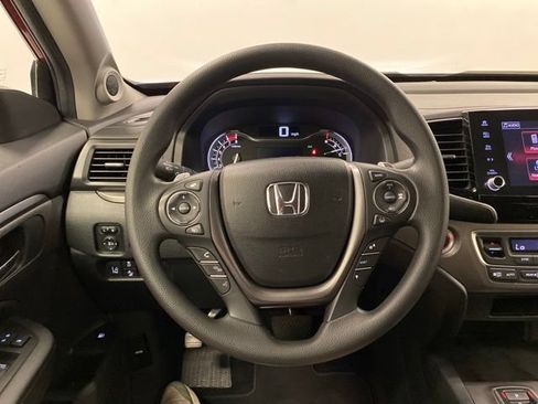 Used 2023 Honda Ridgeline Sport image 14