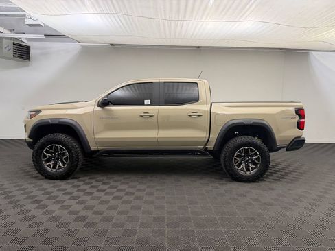 Used 2024 Chevrolet Colorado ZR2 w/ ZR2 Convenience Package III image 2