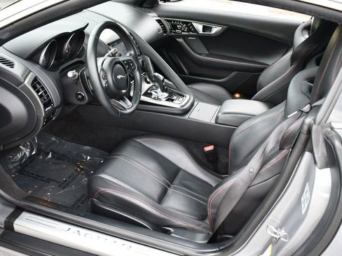 Used 2015 Jaguar F-TYPE Coupe image 39
