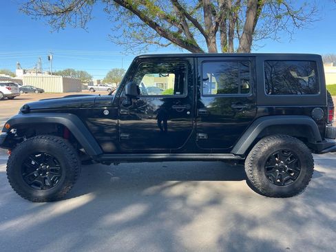 Used 2013 Jeep Wrangler Moab AWD/4WD image 7
