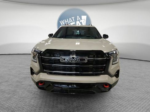 Certified 2026 GMC Terrain AT4 w/ Convenience Package III AWD/4WD image 10