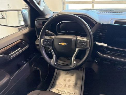 Used 2025 Chevrolet Silverado 1500 LT w/ Work Truck Package AWD/4WD image 29
