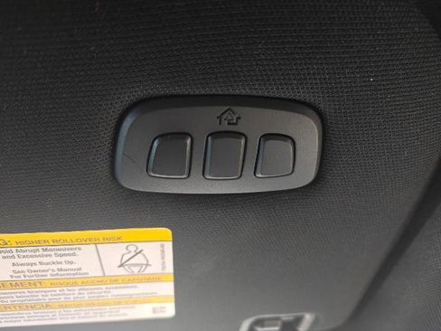 Certified 2021 Ford F150 Lariat w/ Equipment Group 502A High image 15