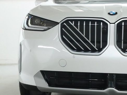 Used 2026 BMW X3 xDrive30i w/ Premium Package AWD/4WD image 7