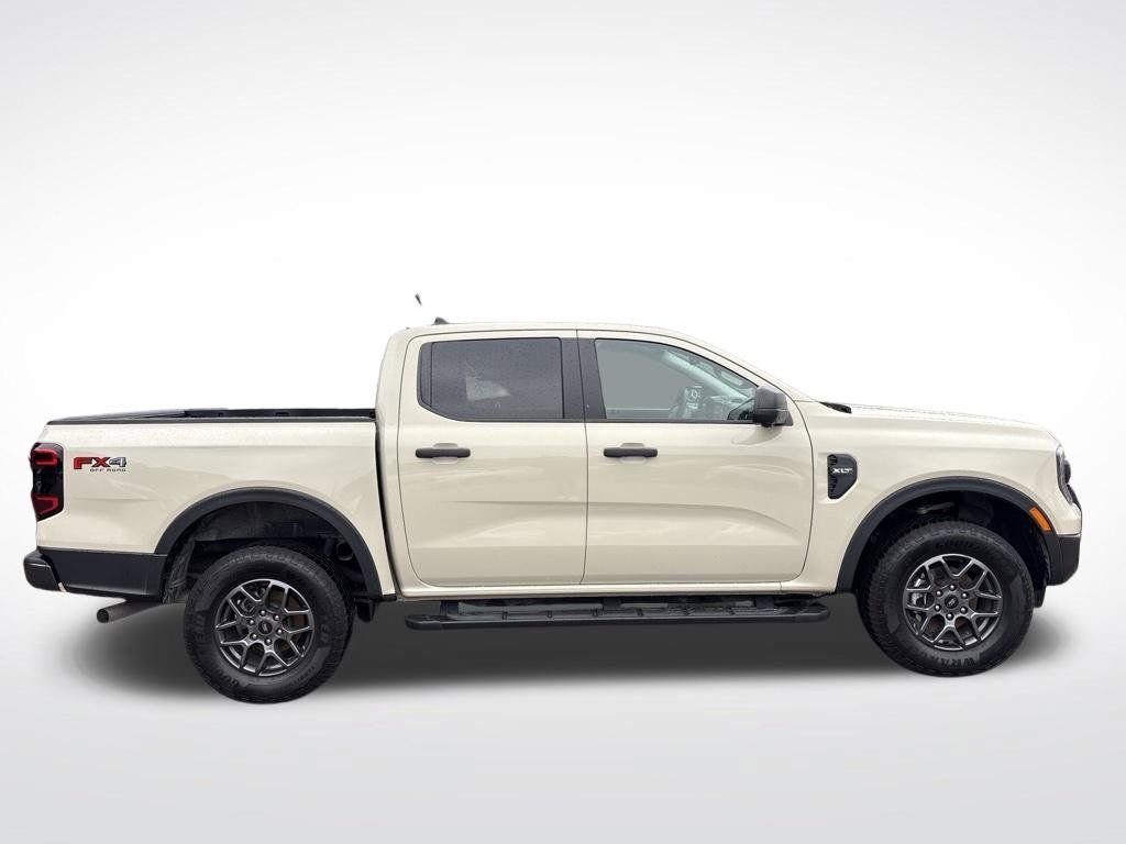 Used 2025 Ford Ranger XLT w/ FX4 Off-Road Package AWD/4WD image 5