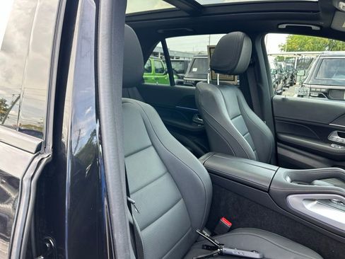 Used 2025 Mercedes-Benz GLE 350 4MATIC w/ AMG Line Exterior image 20