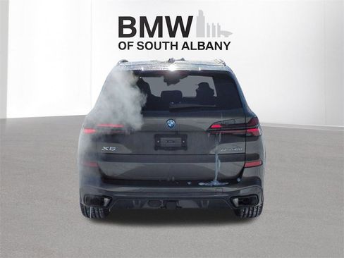 New 2026 BMW X5 xDrive50e w/ Executive Package image 5