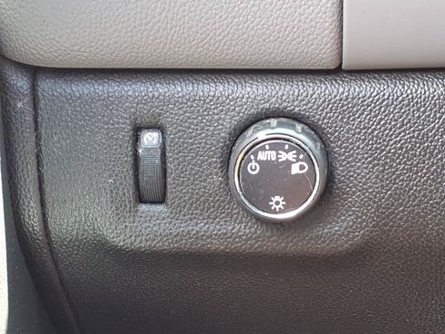 Used 2016 Chevrolet Colorado W/T w/ WT Convenience Package RWD image 19
