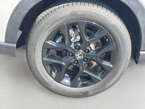 Used 2024 Honda HR-V Sport image 9