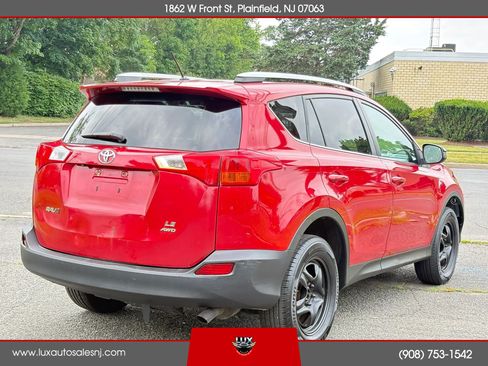 Used 2014 Toyota RAV4 LE AWD/4WD image 6