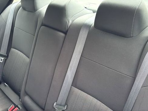 Used 2025 Nissan Altima 2.5 SV FWD image 28
