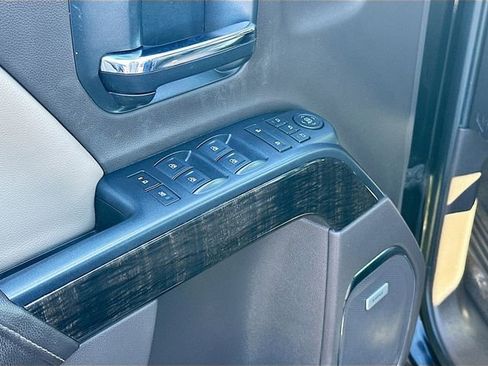 Used 2015 GMC Sierra 1500 Denali image 18