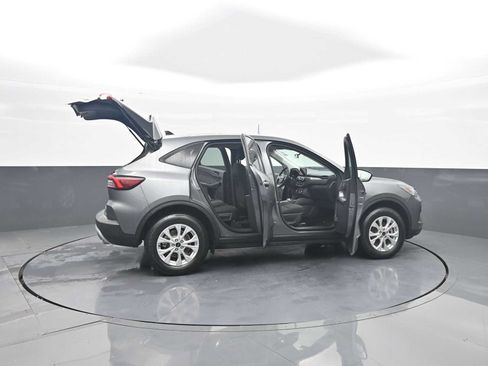 Used 2025 Ford Escape Active AWD/4WD image 43