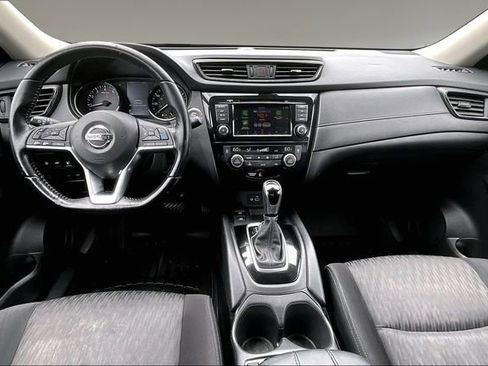 Used 2020 Nissan Rogue SV w/ Sun & Sound Touring Package FWD image 7