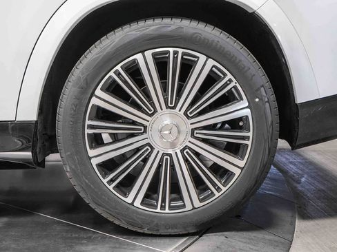New 2026 Mercedes-Benz Maybach GLS 600 4MATIC image 10