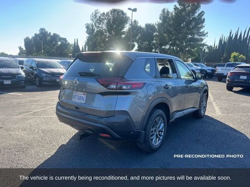 Used 2021 Nissan Rogue S FWD image 6